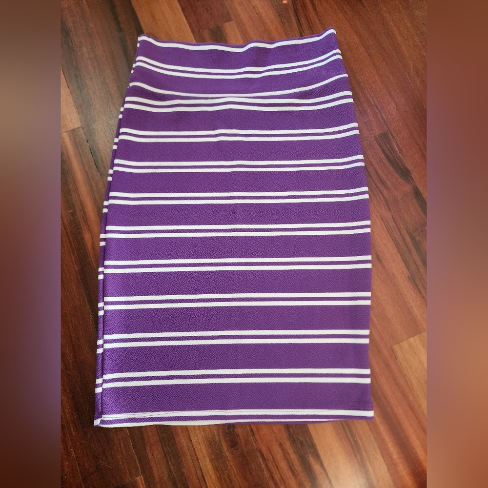 LuLaRoe high waisted skirt &or strapless top. Convertible clothing item